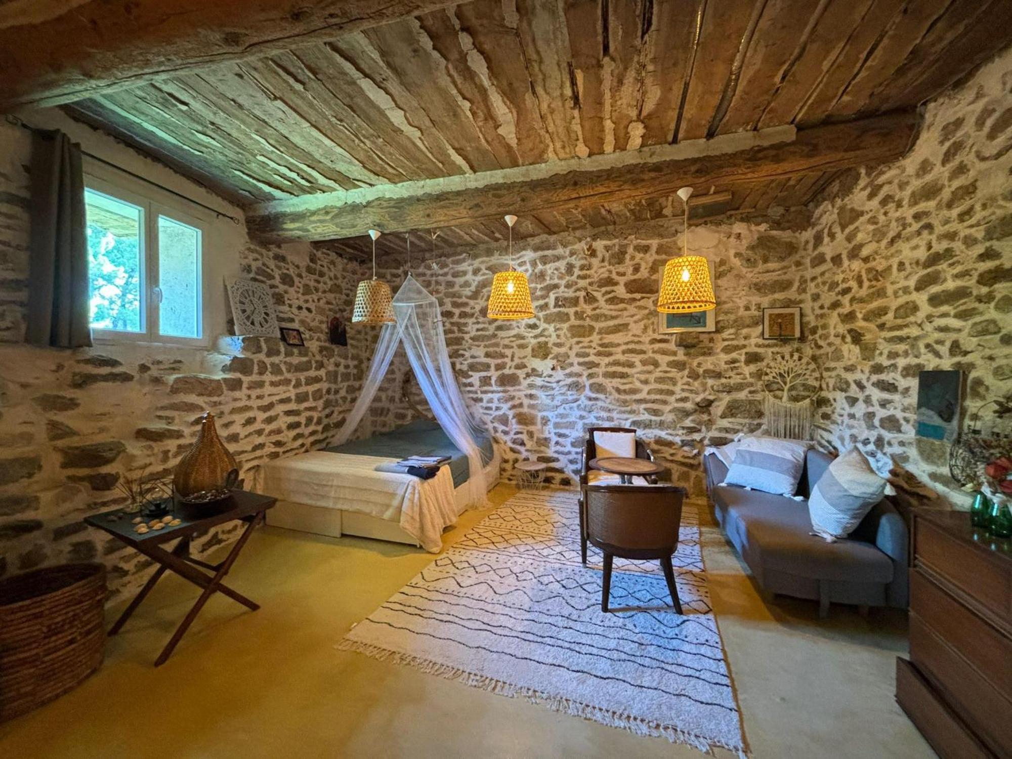 La Barbacane De Cascastel-Des-Corbieres Exterior photo